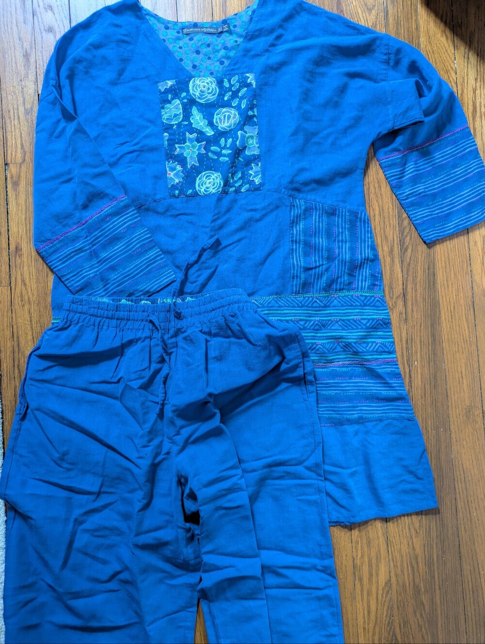 Gudrun Sjoden Embroidered Linen Blend Tunic Pant Set
